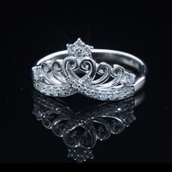 Sterling Silver Diamond Princess Crown Tiara Ring - Picture 2 of 7